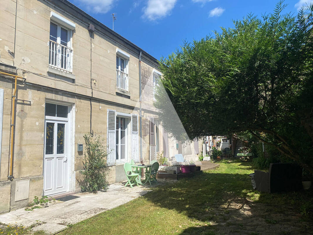 Maison à CHANTILLY