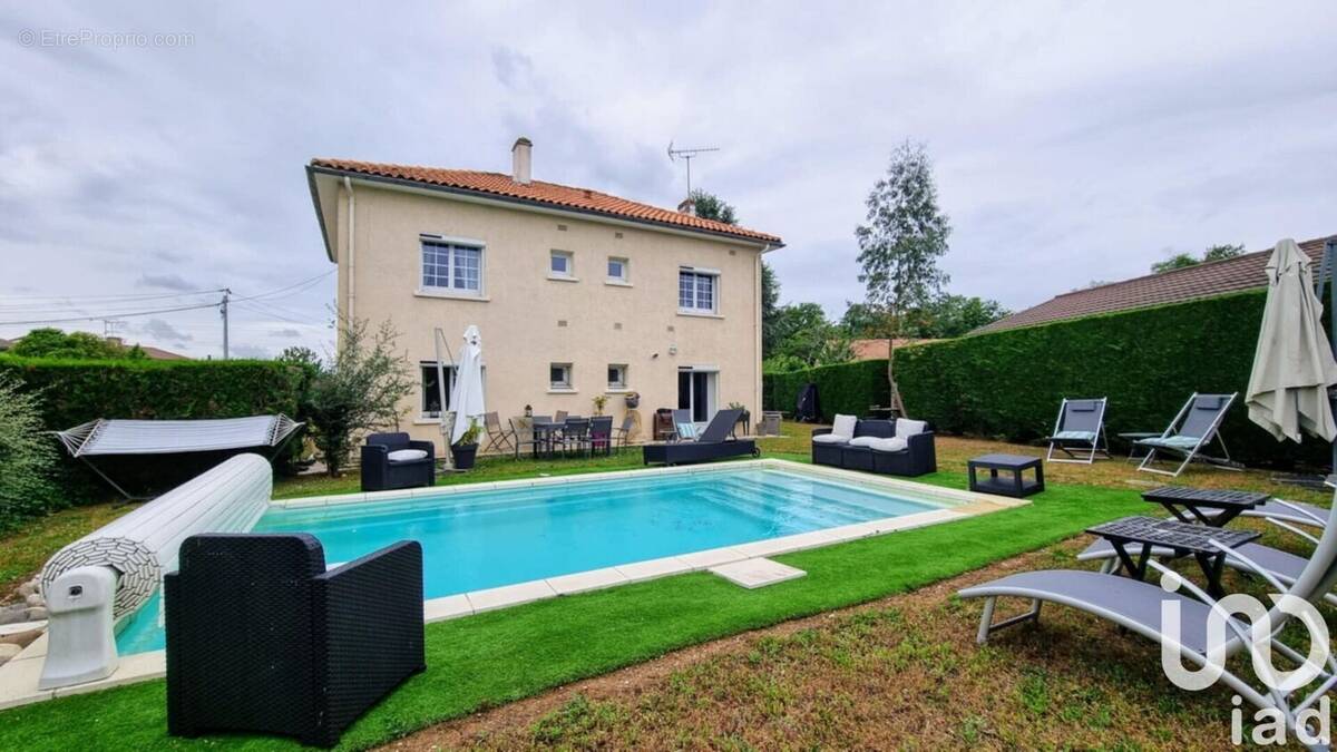 Photo 1 - Maison à SAINT-YRIEIX-SUR-CHARENTE