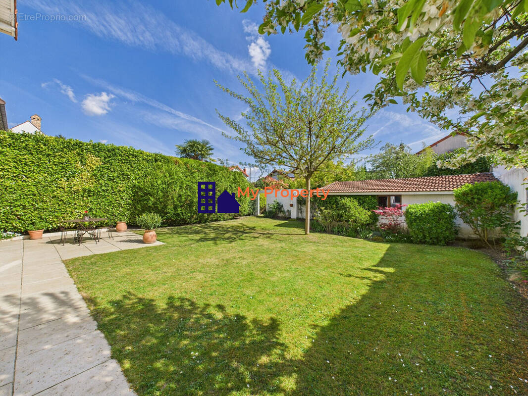 Maison à BEZONS