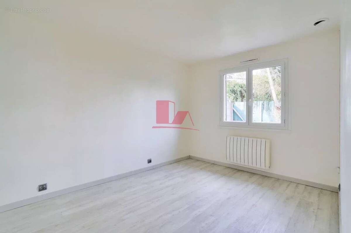 Maison à ARPAJON
