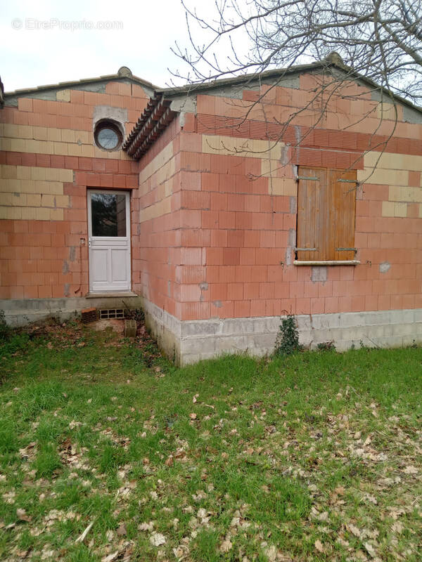 Maison à SAINT-PAULET-DE-CAISSON