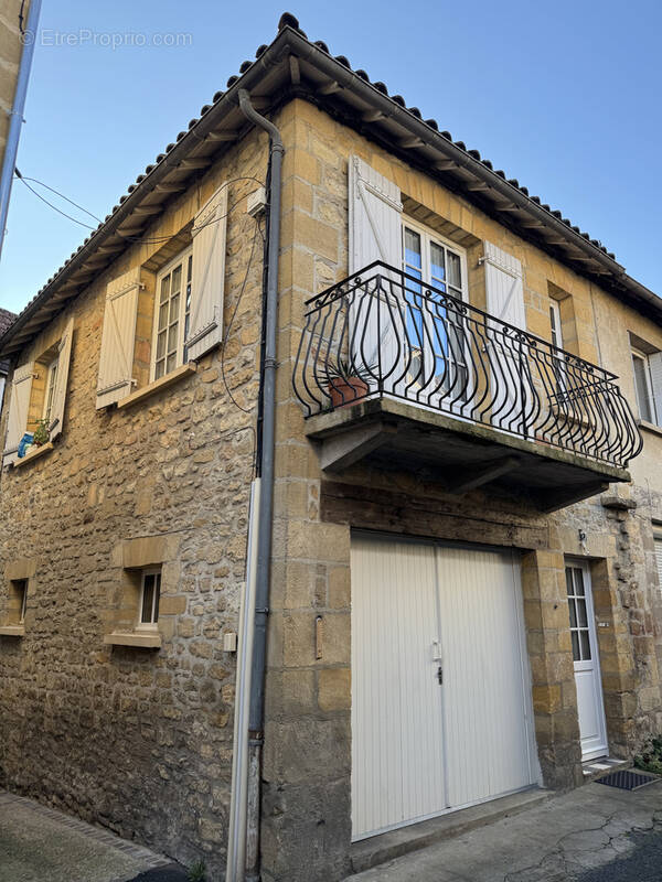 Maison à SARLAT-LA-CANEDA