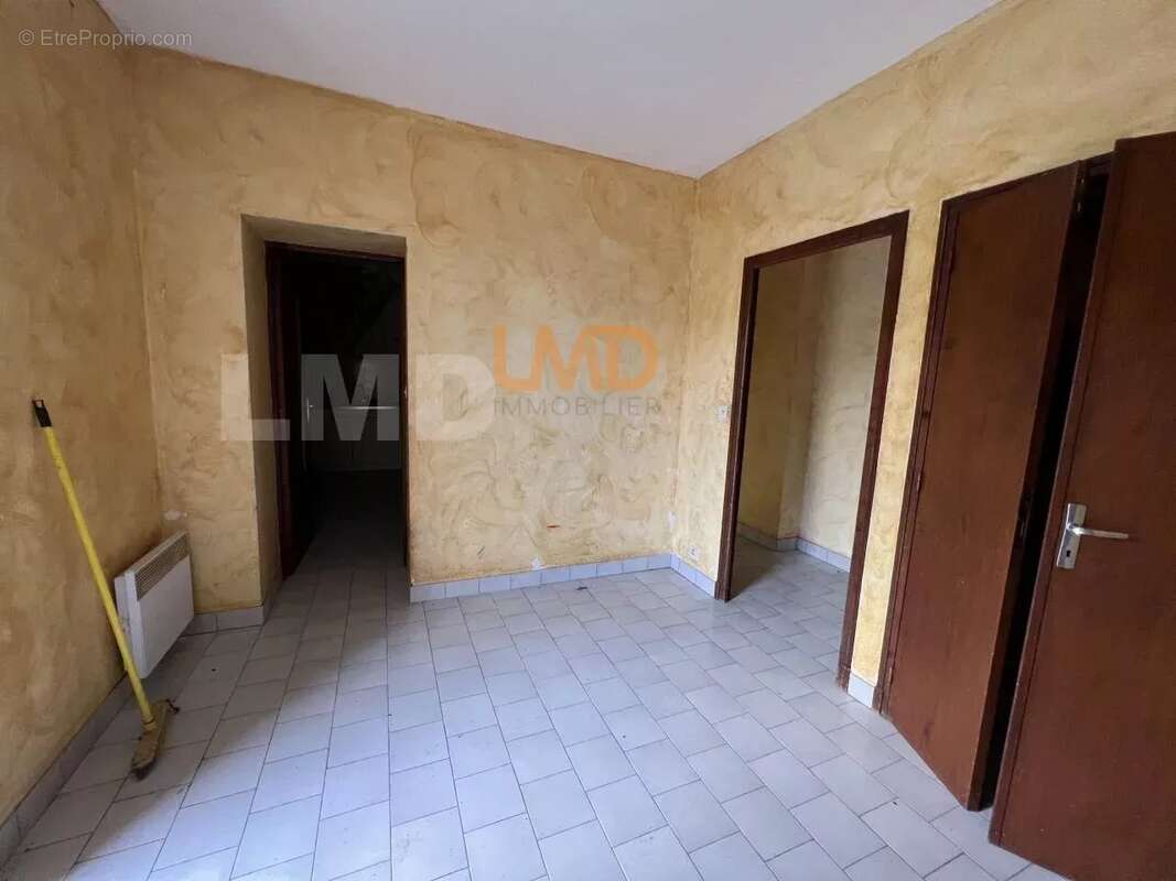 Appartement à AUBIN