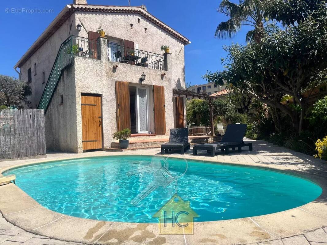 Maison à CANNES