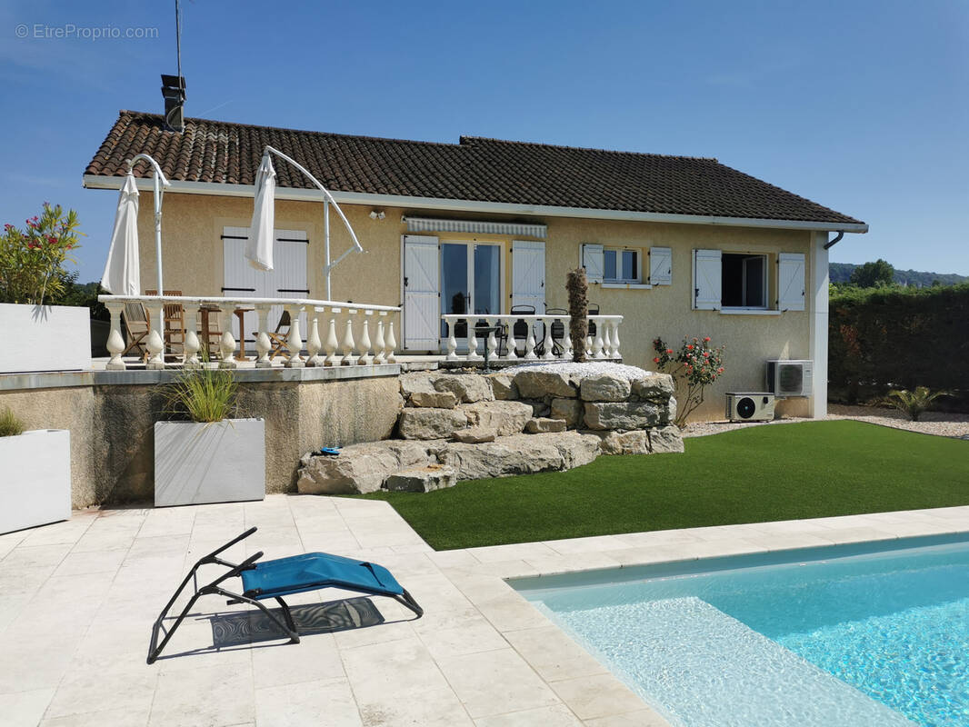 Maison à HIERES-SUR-AMBY
