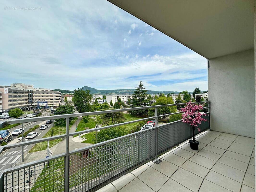 Appartement à MEYTHET