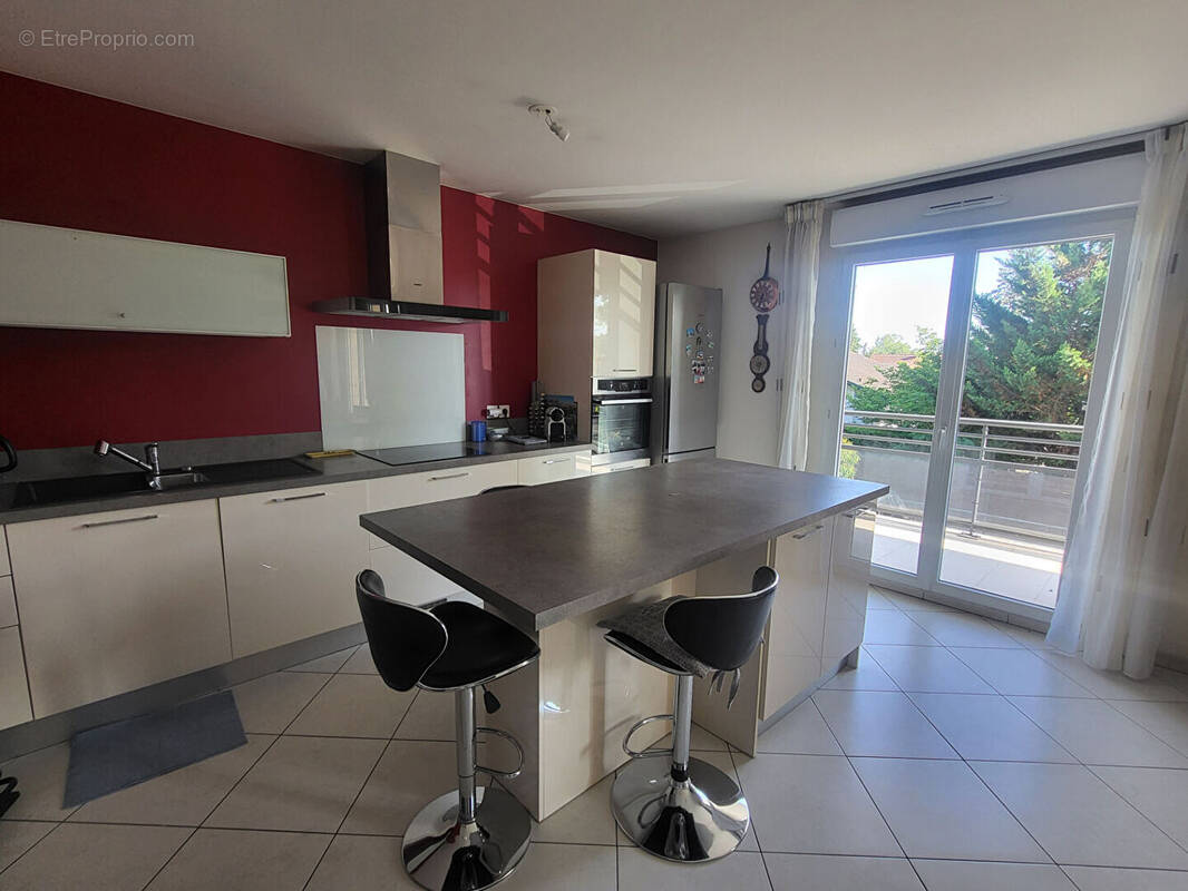 Appartement à SAINTE-GENEVIEVE-DES-BOIS