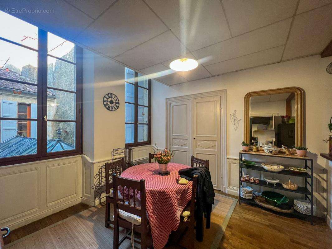 Appartement à LECTOURE