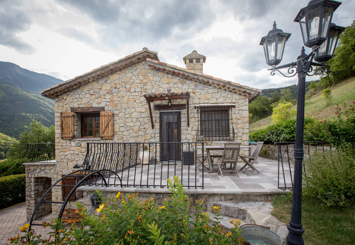 Maison à GUILLAUMES