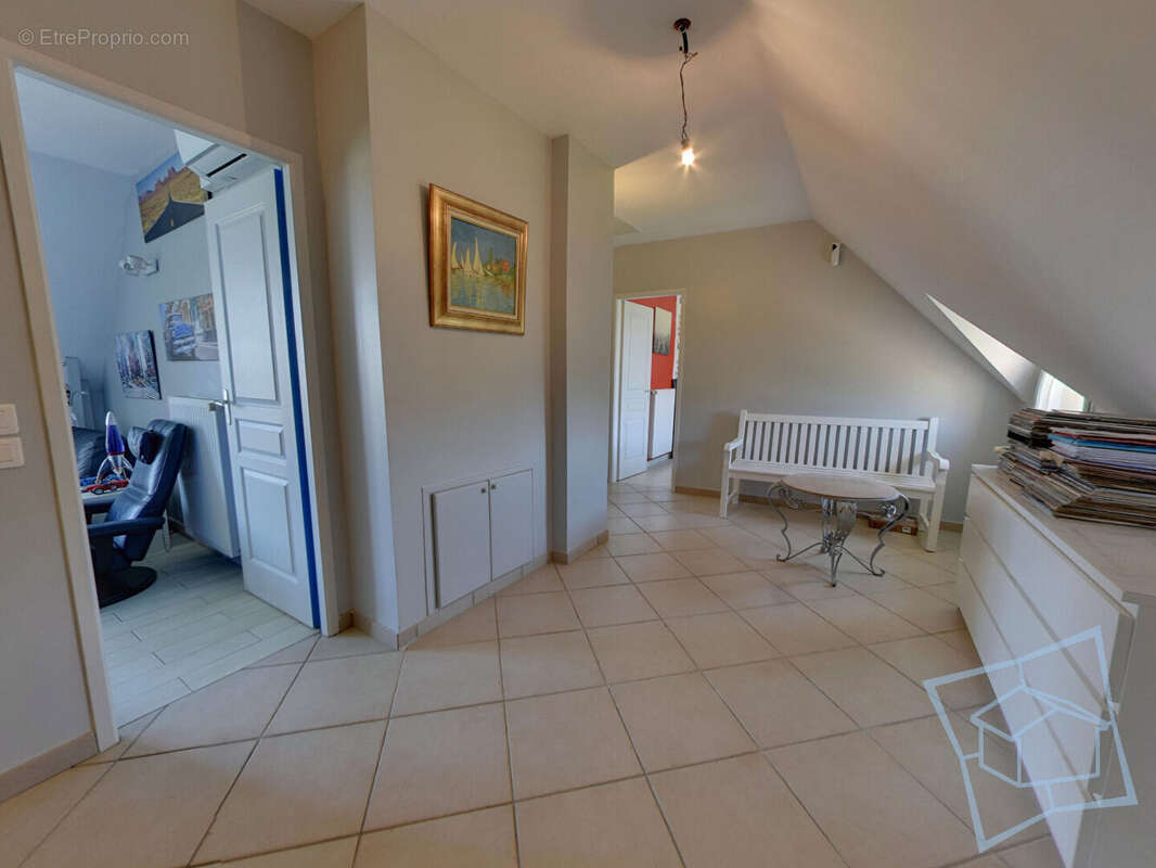 Maison à LIMOURS
