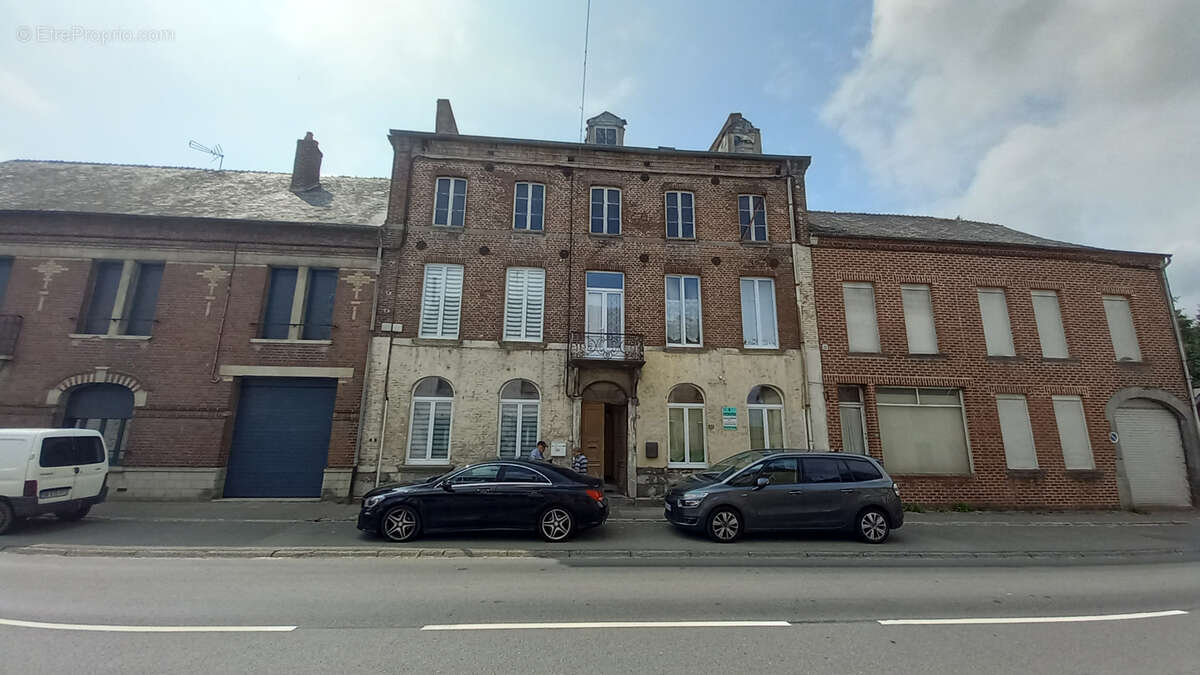 Appartement à ETREAUPONT