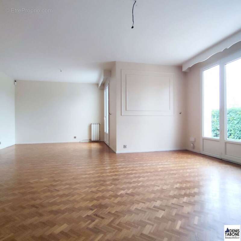 Maison à MARGENCY