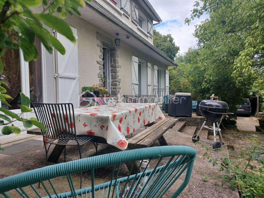 Maison à ETAMPES