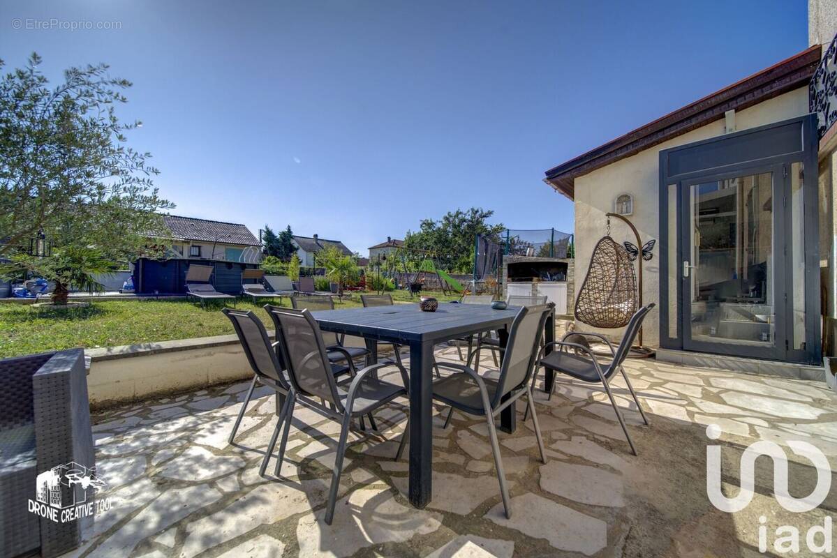 Photo 1 - Maison à AUBOUE