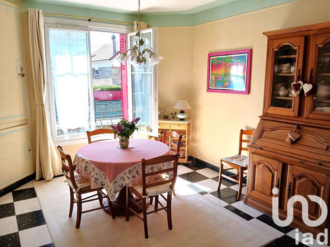 Photo 3 - Maison à ARPAJON