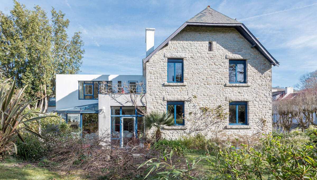 Maison à PONT-AVEN
