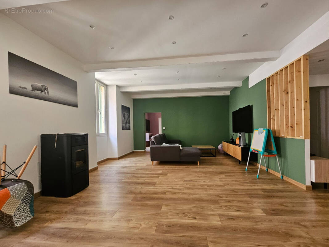 Appartement à L&#039;ESCARENE