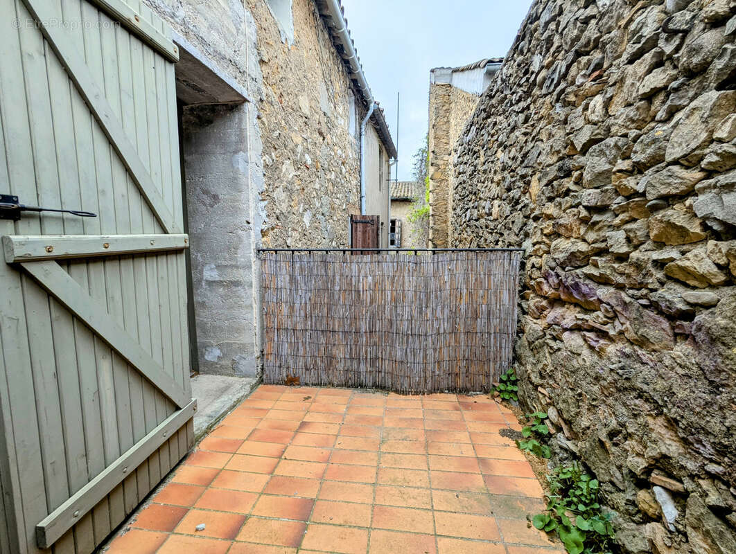 Maison à SAINT-LAURENT-DE-LA-CABRERISSE