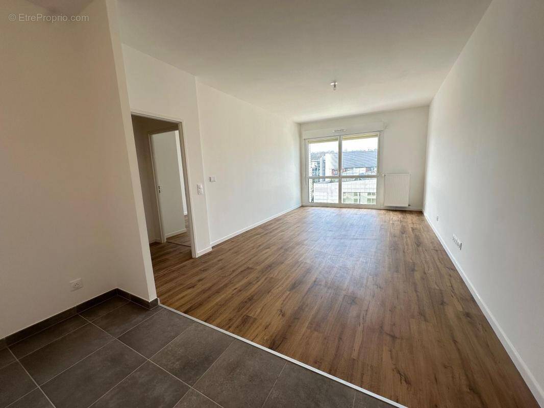 Appartement à ROMAINVILLE