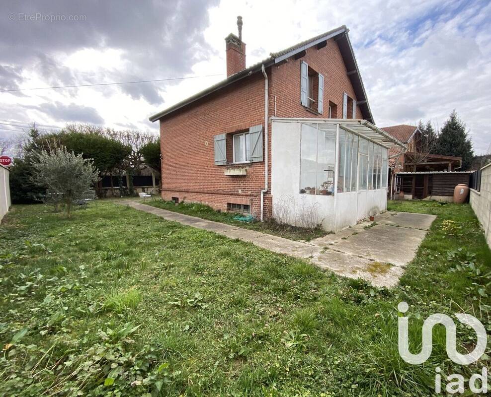 Photo 1 - Maison à MITRY-MORY