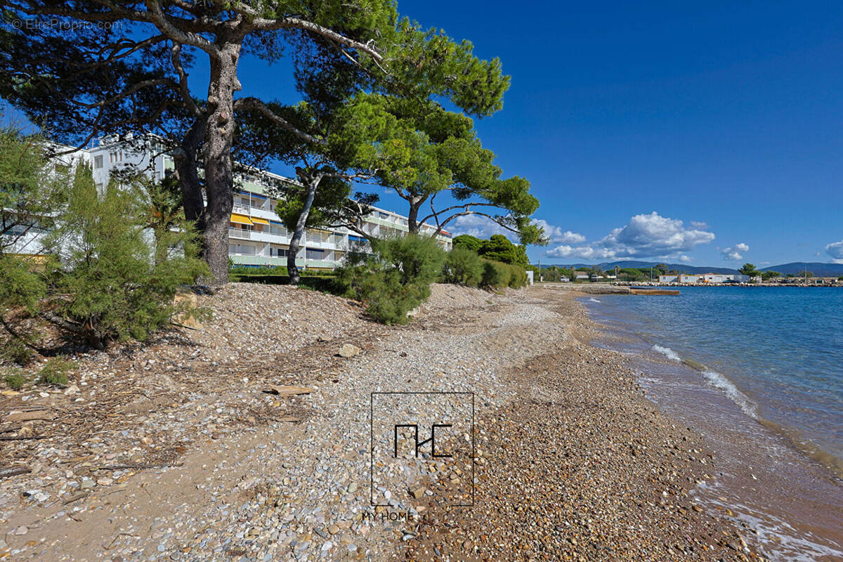 Appartement à HYERES