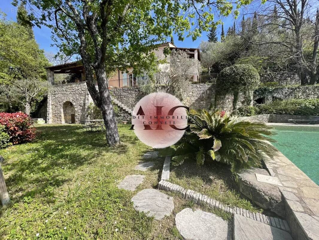 Maison à FAYENCE