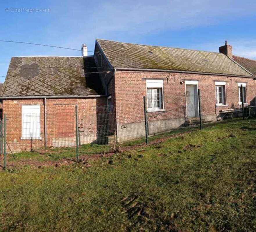 Appartement à HONNECHY