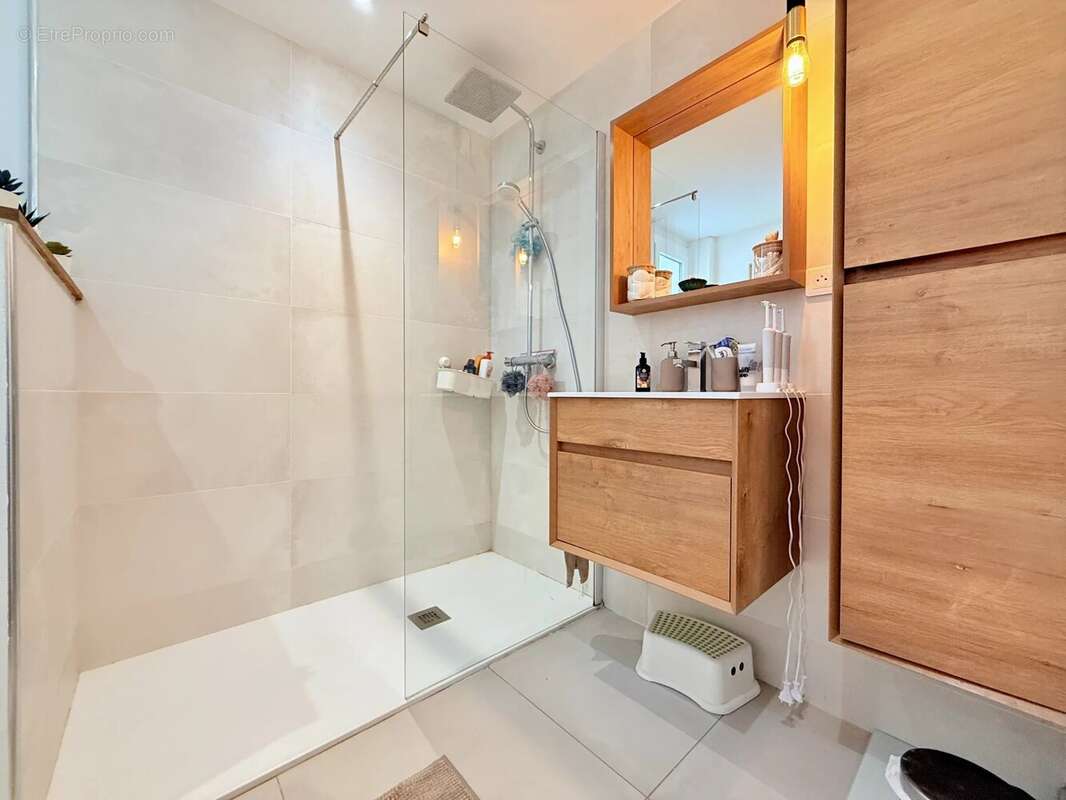 Appartement à AIX-LES-BAINS