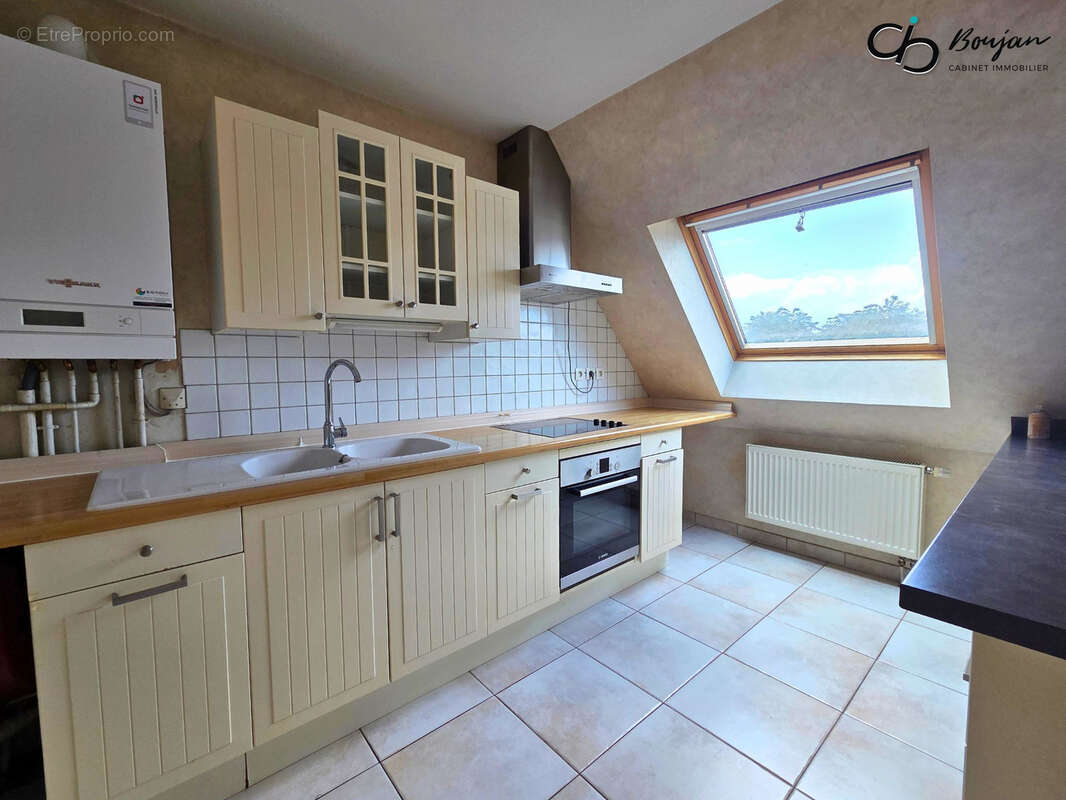 Appartement à OBERHOFFEN-SUR-MODER