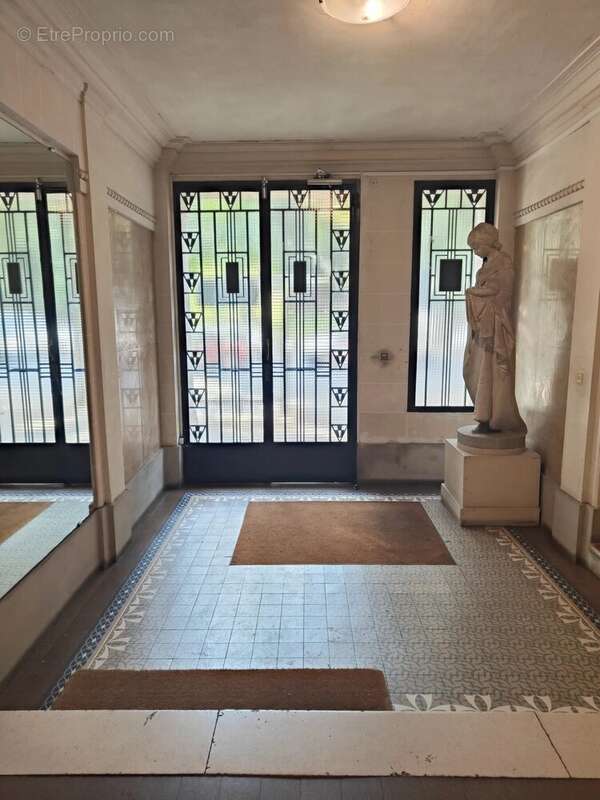 Appartement à PARIS-19E