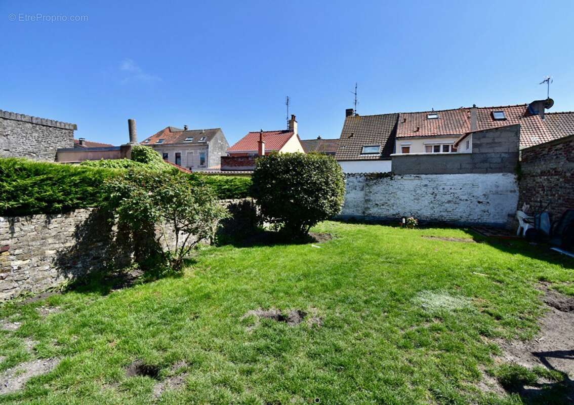 Maison à CALAIS