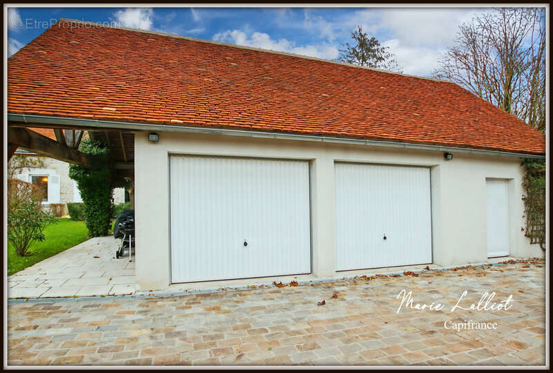 Maison à COURCY-AUX-LOGES