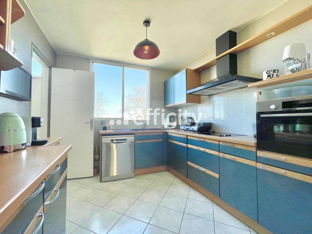 Appartement à RIS-ORANGIS