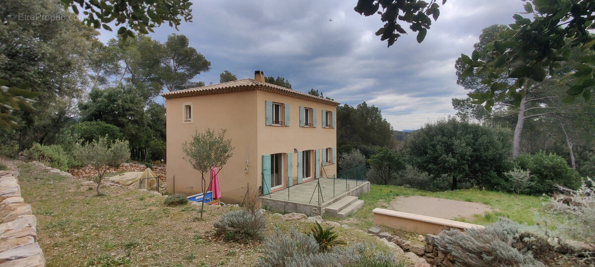 Maison à DRAGUIGNAN