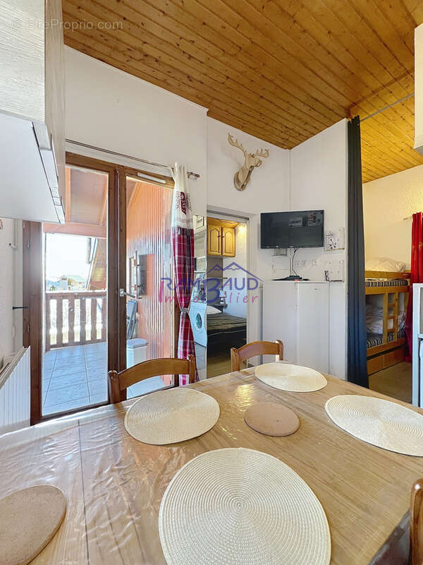 Appartement à FONTCOUVERTE-LA-TOUSSUIRE