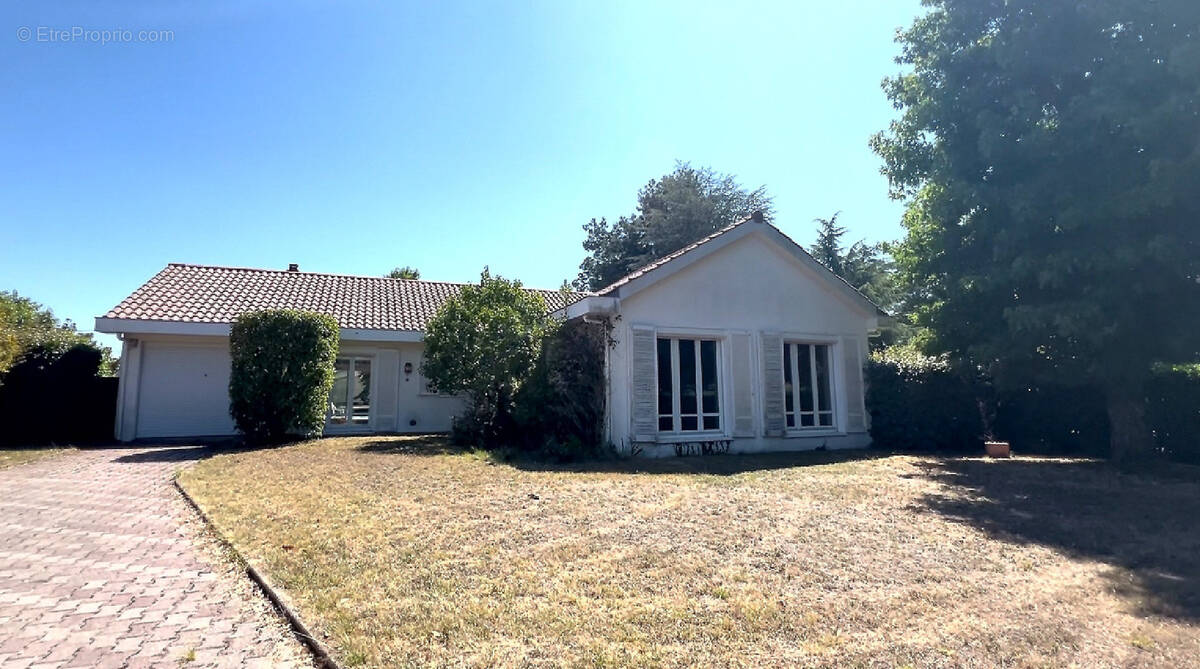 Maison à LE TAILLAN-MEDOC