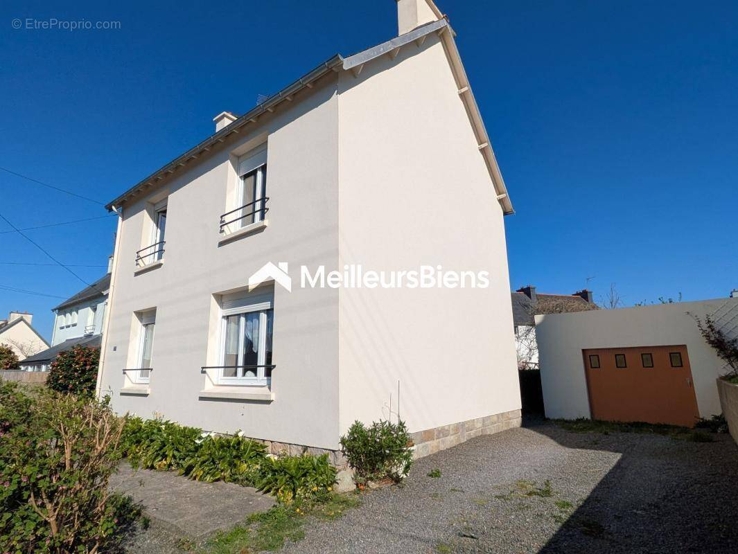 Maison à LESNEVEN