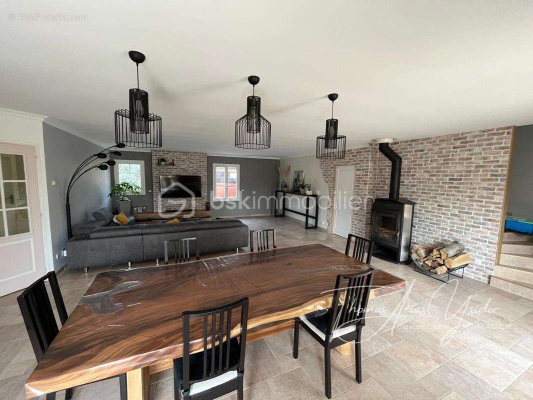 Maison à CHOISY-EN-BRIE