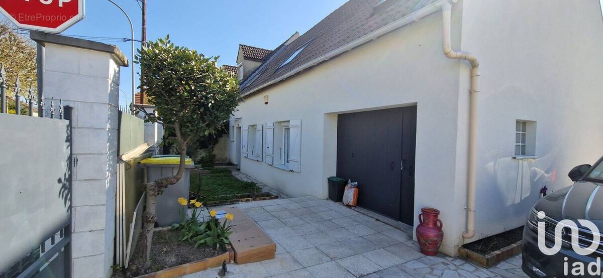 Photo 1 - Maison à VILLEPINTE