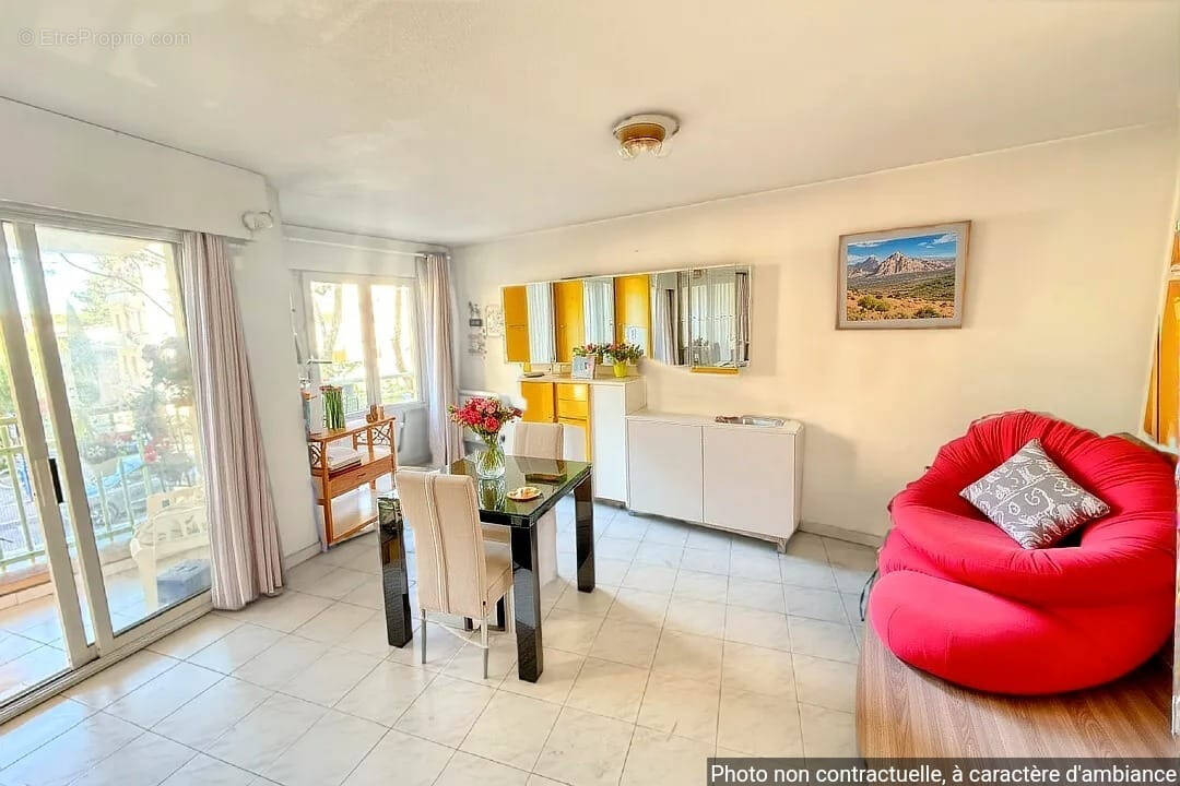 Appartement à FREJUS