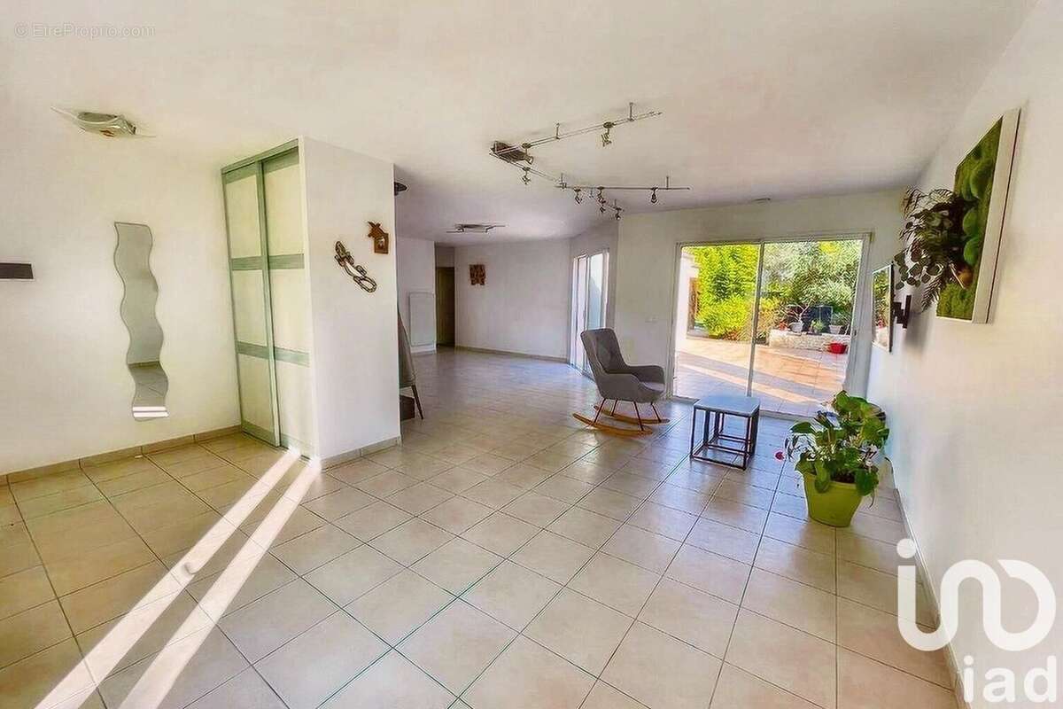 Photo 6 - Maison à LA JARRIE