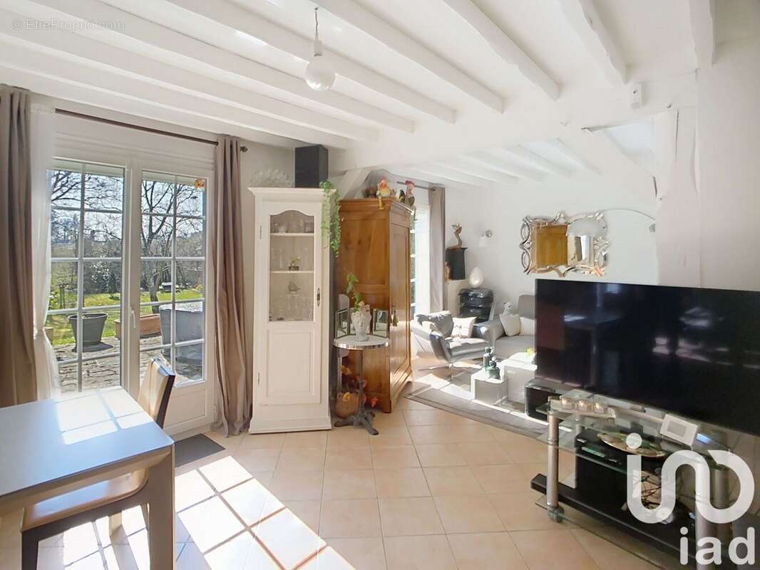 Photo 9 - Maison à SAINT-HILAIRE-LES-ANDRESIS
