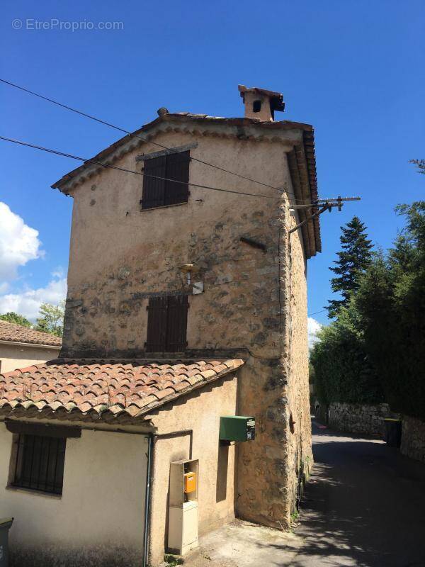 Maison à LE ROURET