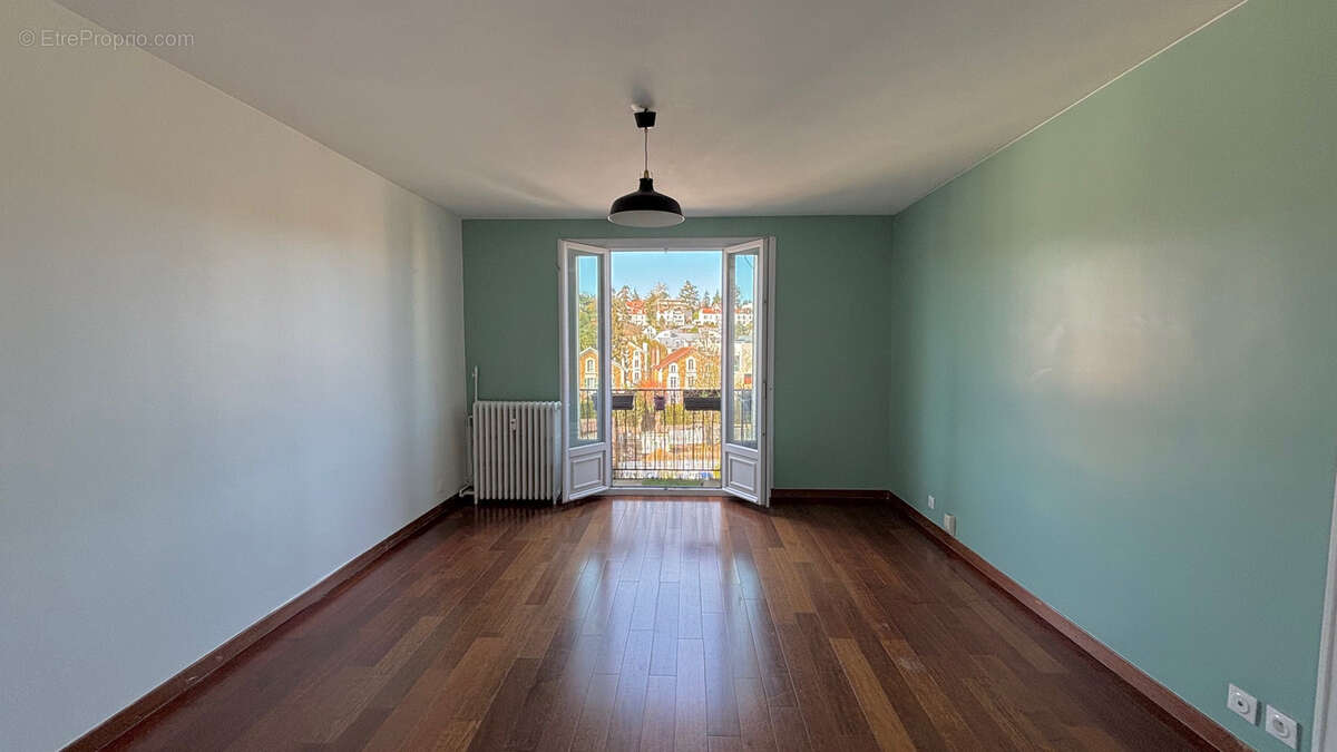Appartement à VAUCRESSON