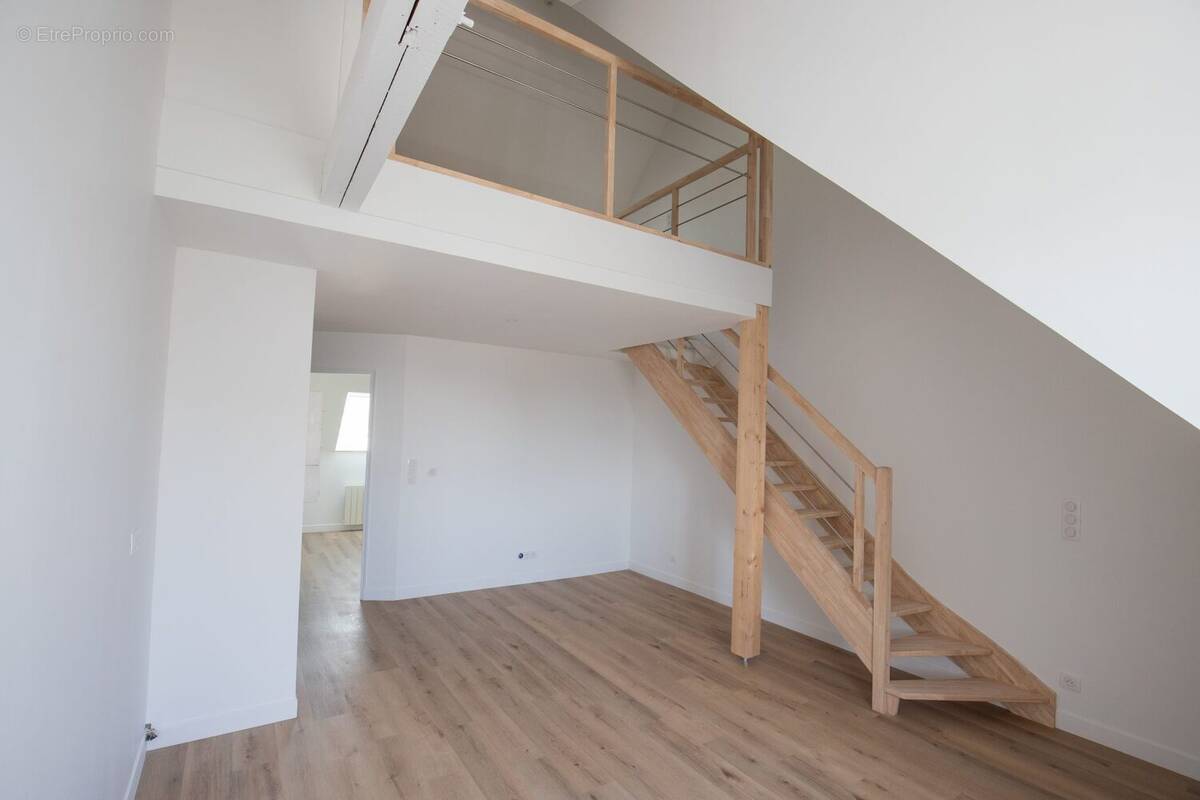pièce de vie - Appartement à ERDEVEN