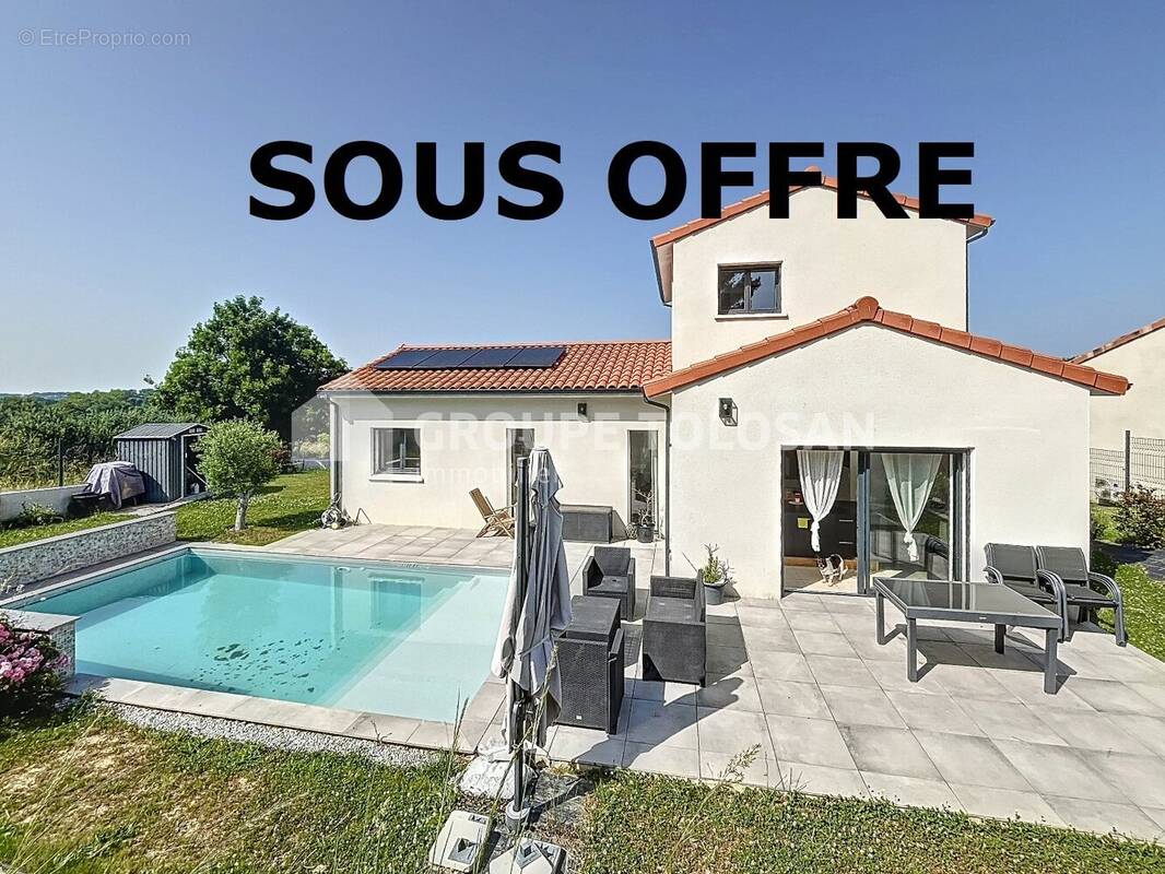 Maison à LANTA