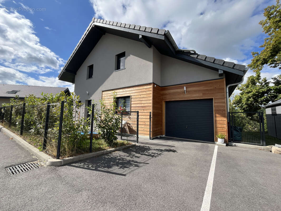 Maison à LA BALME-DE-SILLINGY