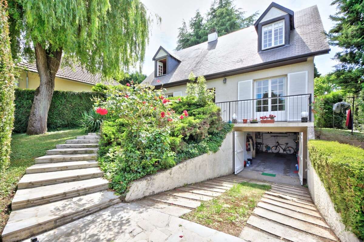 Maison à CHAMBOURCY