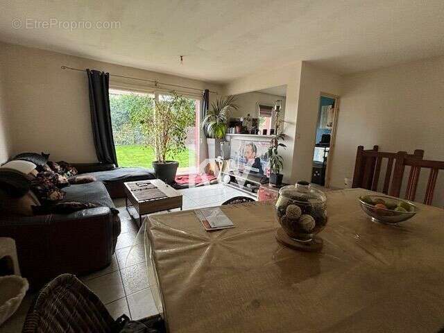 Maison à EU