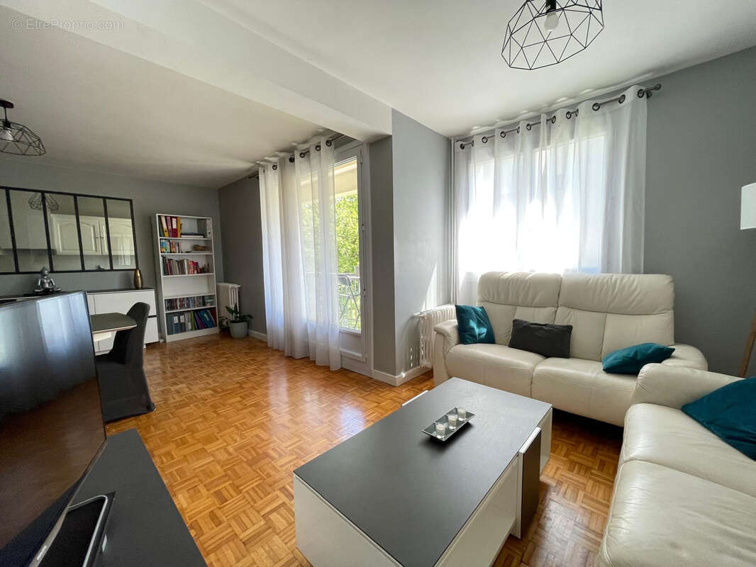 Appartement à MITRY-MORY
